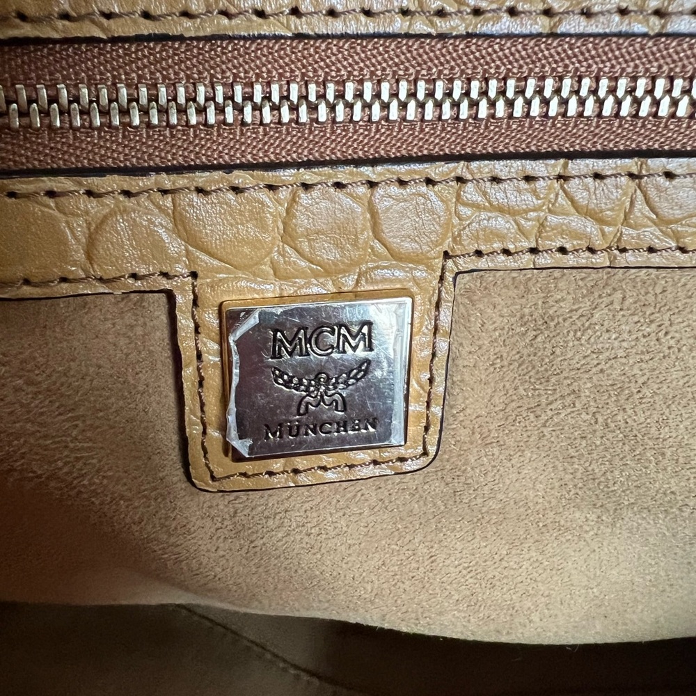 MCM Shoulder/Handbag - Picture 8 of 17